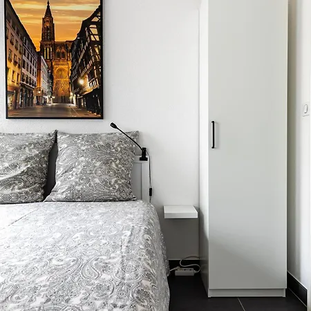 Le Premium, Hyper Centre, Equipe ストラスブール