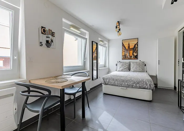 Le Premium, Hyper Centre, Equipe شقة *